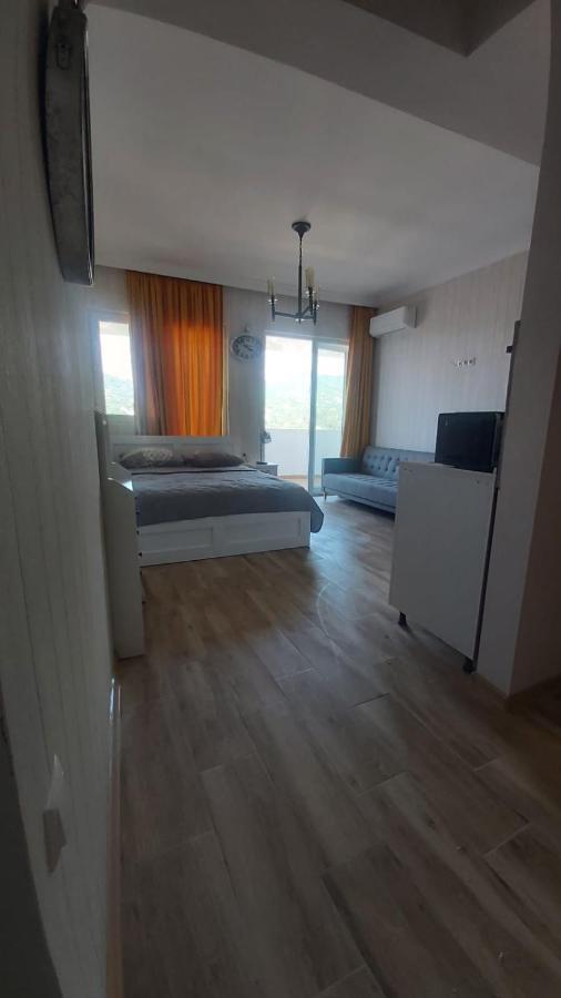 Жемчужина У Моря Batumi Exterior photo